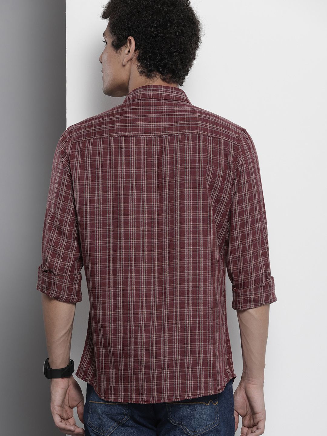 The Indian Garage Co Men Burgundy & Beige Checked Cotton Casual Shirt