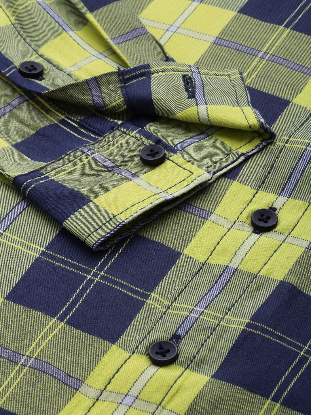 The Indian Garage Co Men Regular Fit Checked Casual Shirt