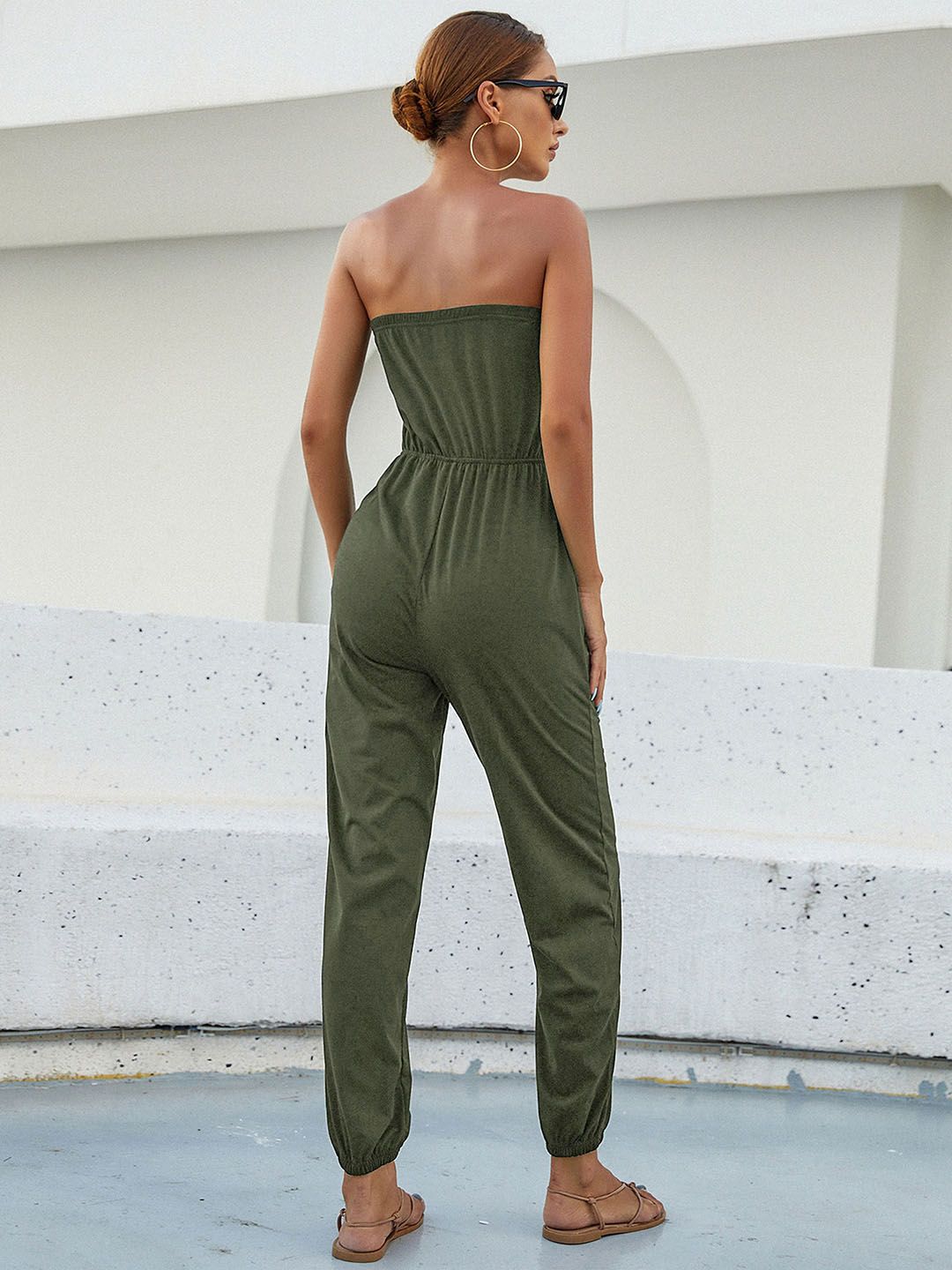 DressBerry Off-Shoulder Basic Jumpsuit