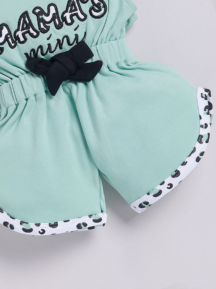 Moms Love Infant Girls Pure Cotton Self Design Basic Jumpsuit