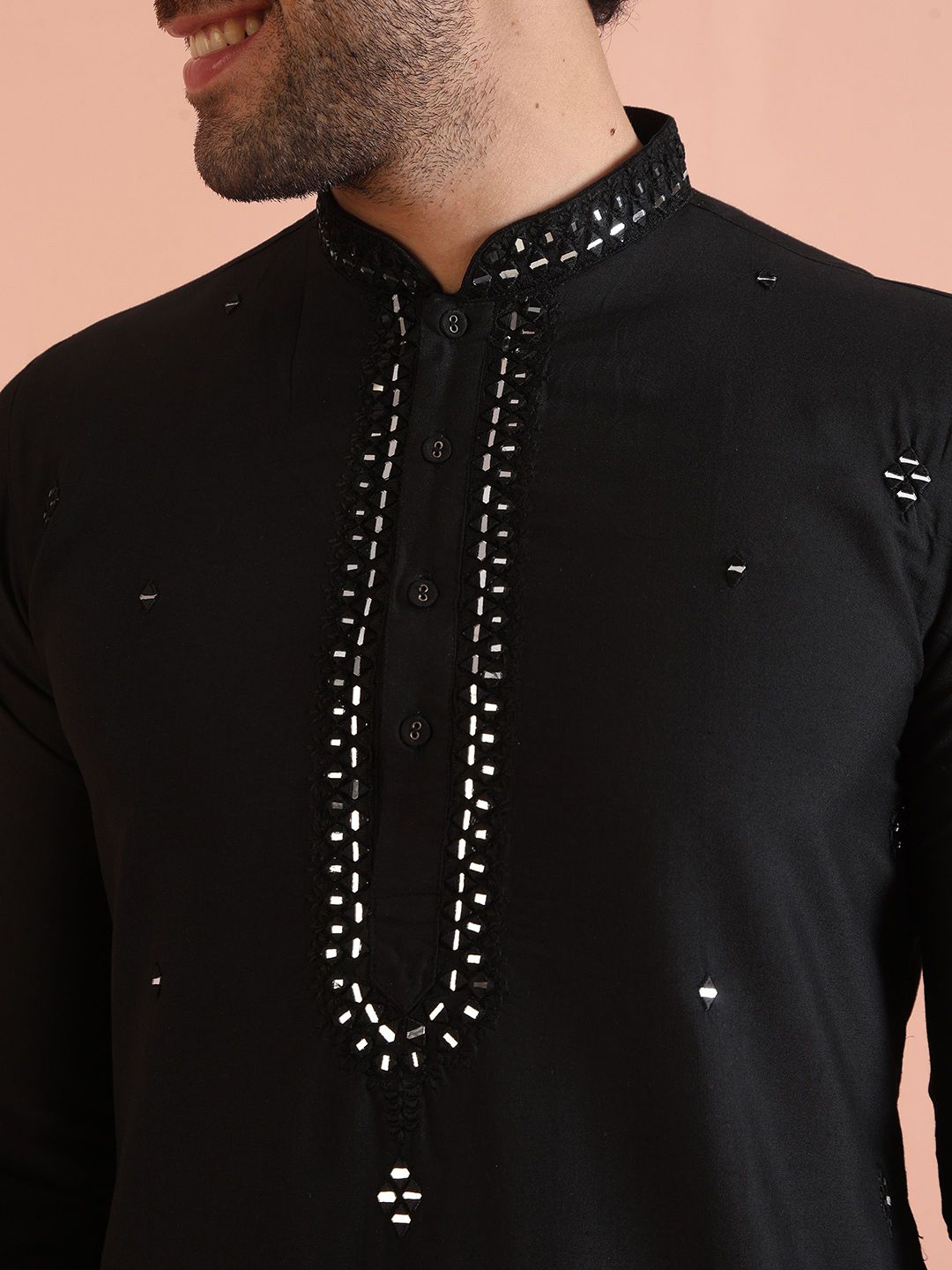 KISAH Geometric Embroidered Mirror Work Kurta