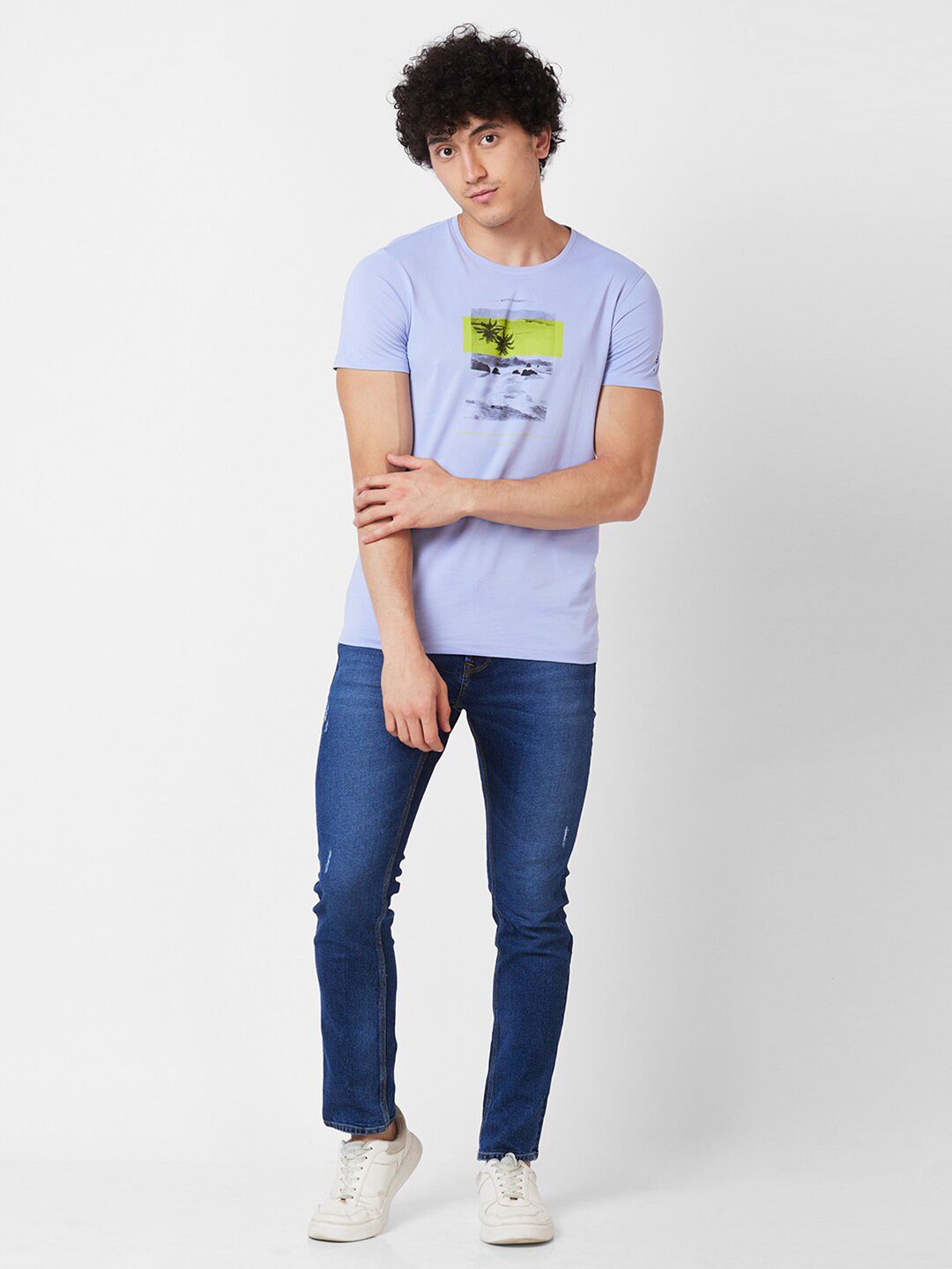 SPYKAR Graphic Printed Round NeckSlim Fit T-shirt