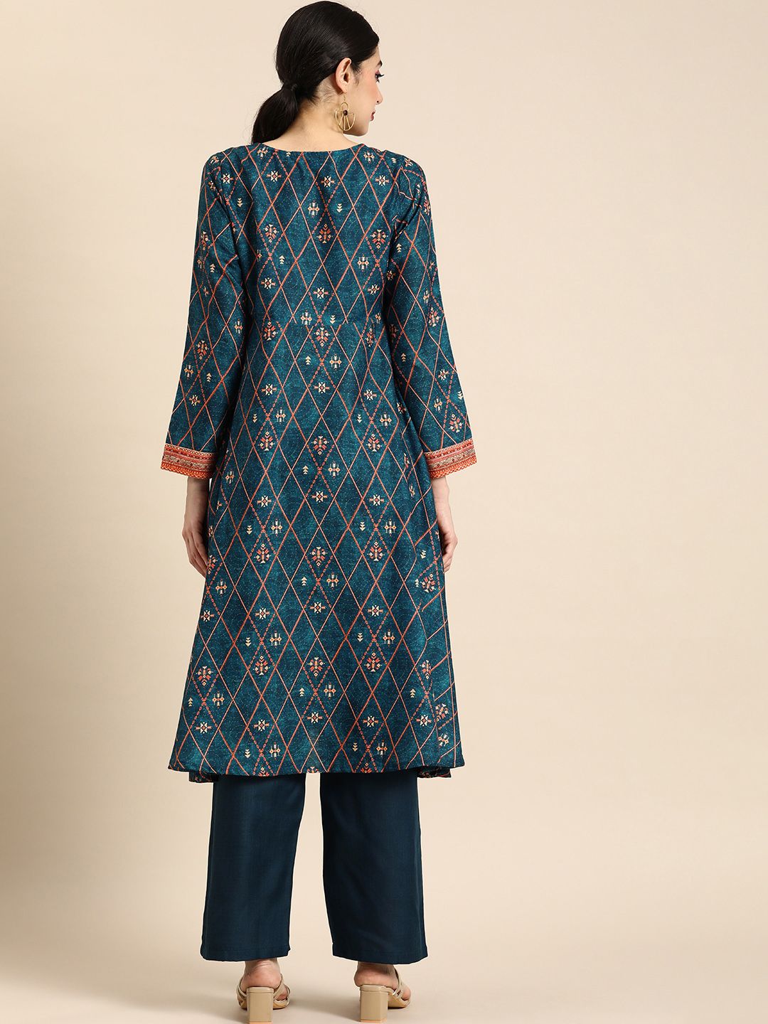 Anouk Ethnic Motifs Printed A-line Kurta with Palazzos