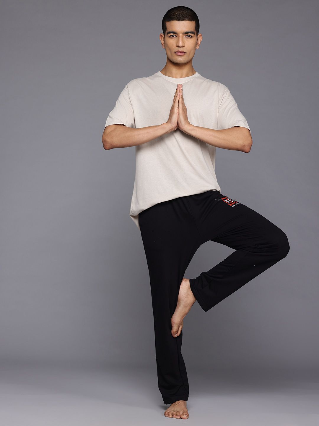 HRX by Hrithik Roshan Typography Print Pure Cotton Relaxed Yoga T-shirt
