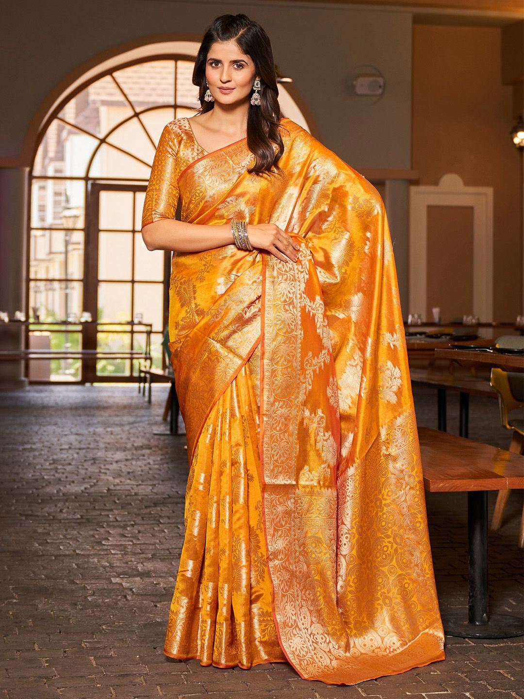 KALINI Ethnic Motifs Woven Design Zari Organza Banarasi Saree
