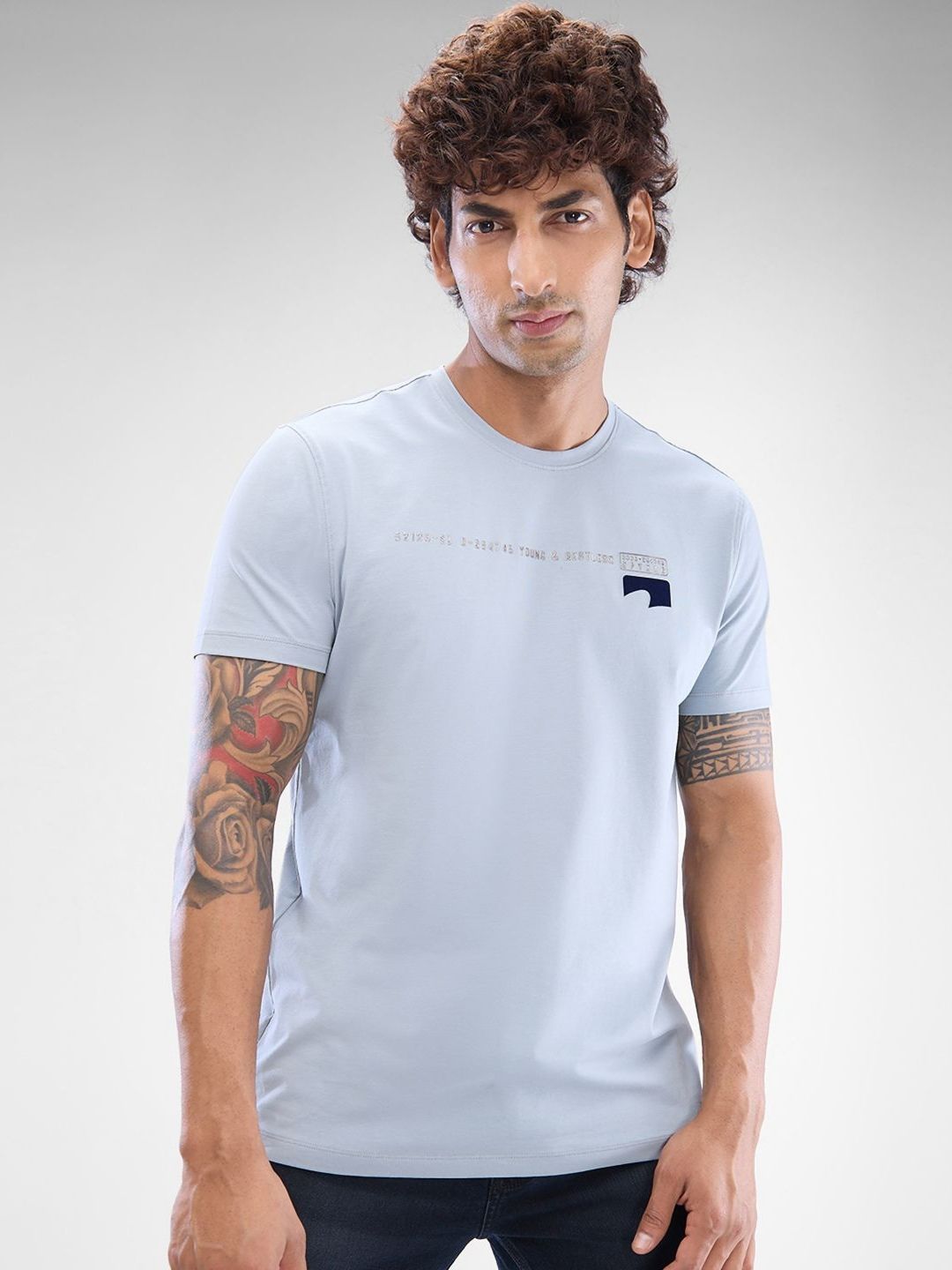SPYKAR Men Typography Printed Slim Fit Round Neck T-shirt