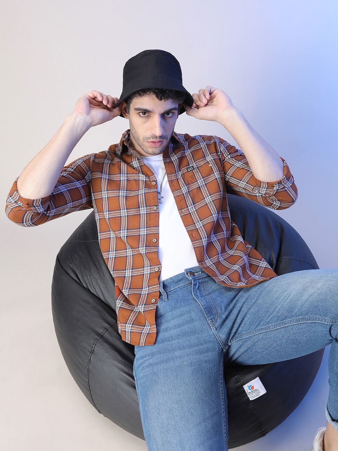 The Indian Garage Co Men Rust Orange & White Slim Fit Checked Casual Shirt