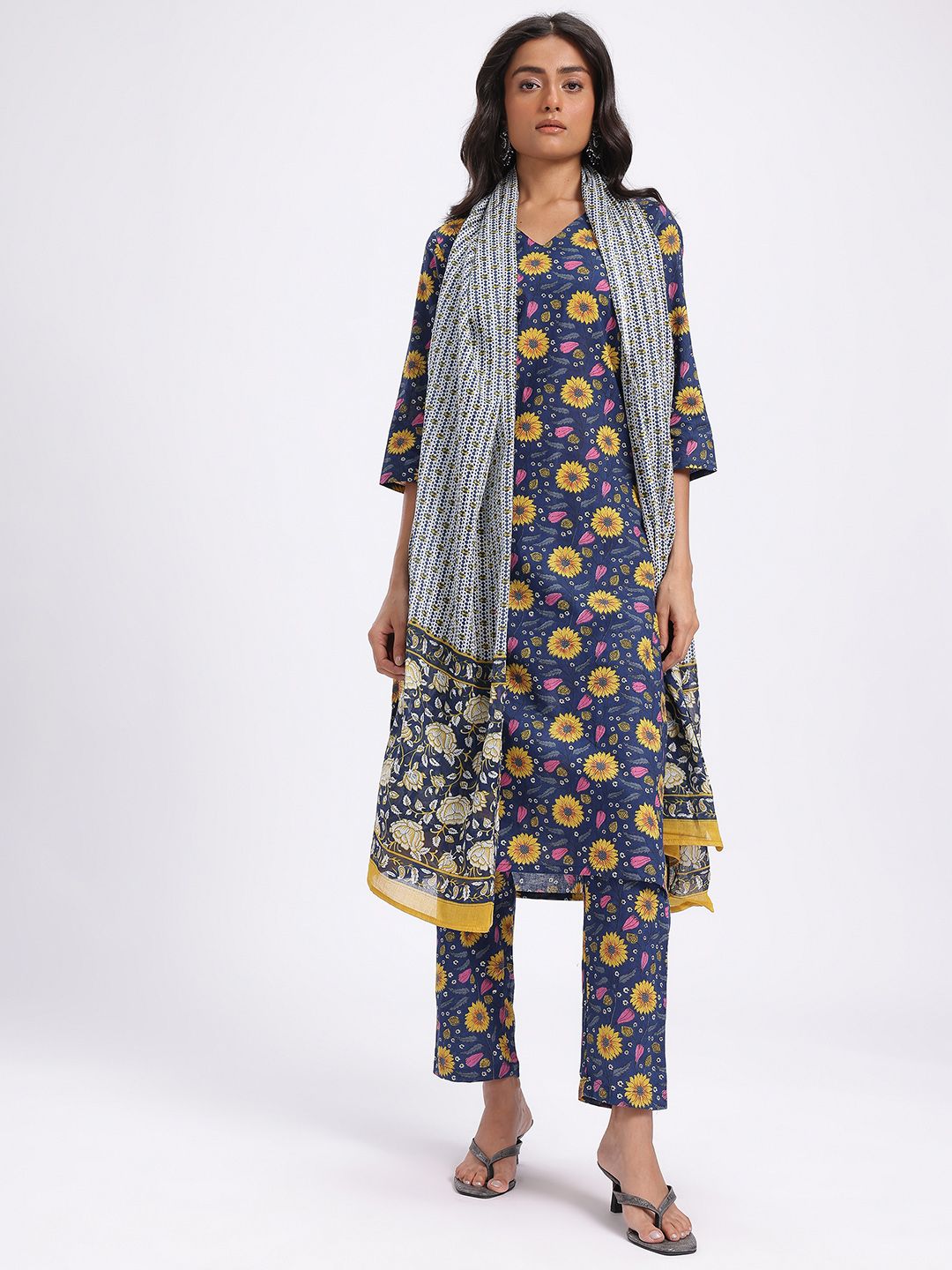 Anouk Floral Printed Pure Cotton Kurta with Trousers & Dupatta