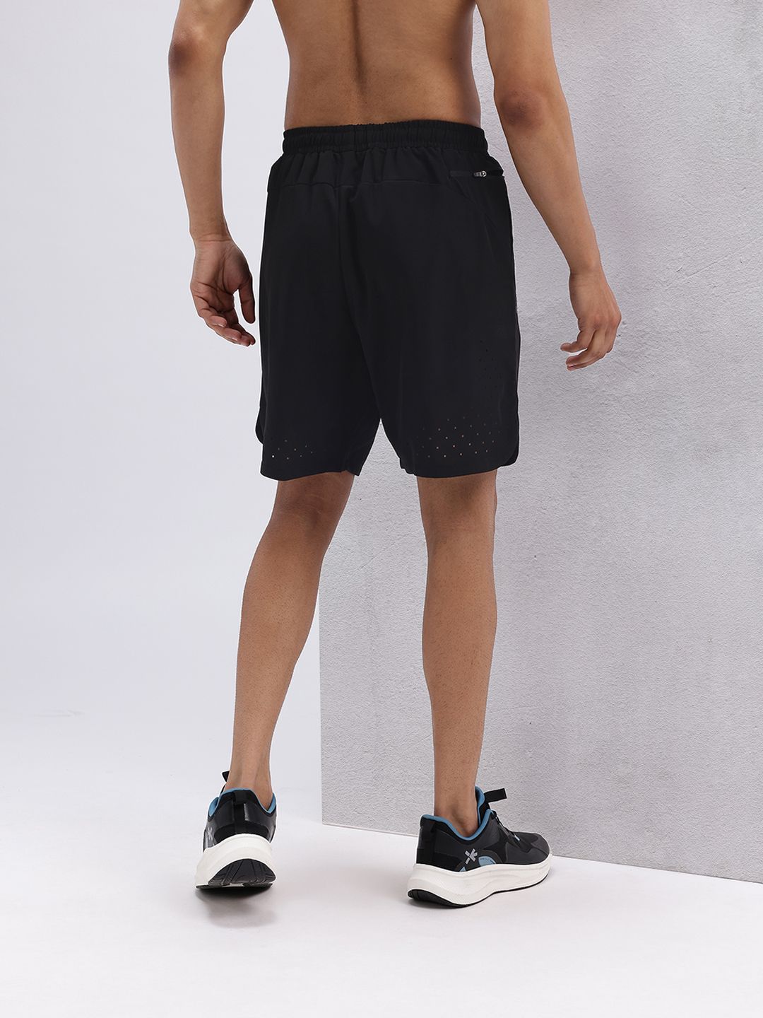 HRX by Hrithik Roshan Men Brand Logo Print Detail Mid-Rise Training Shorts