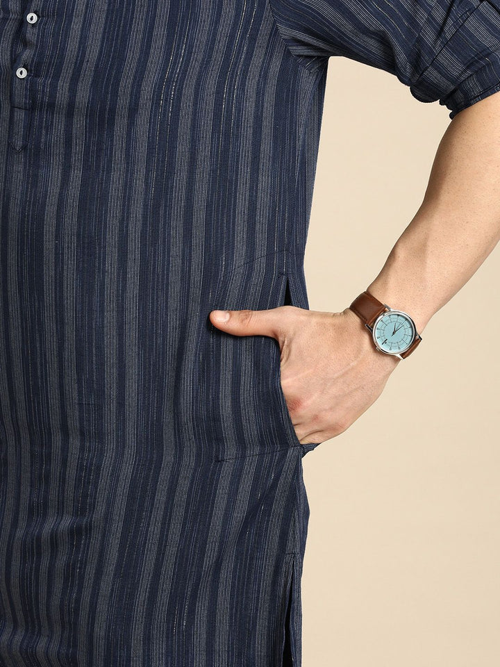 Anouk Men Navy Blue & Gold-Toned Striped Mandarin-Collar Indigo Kurta