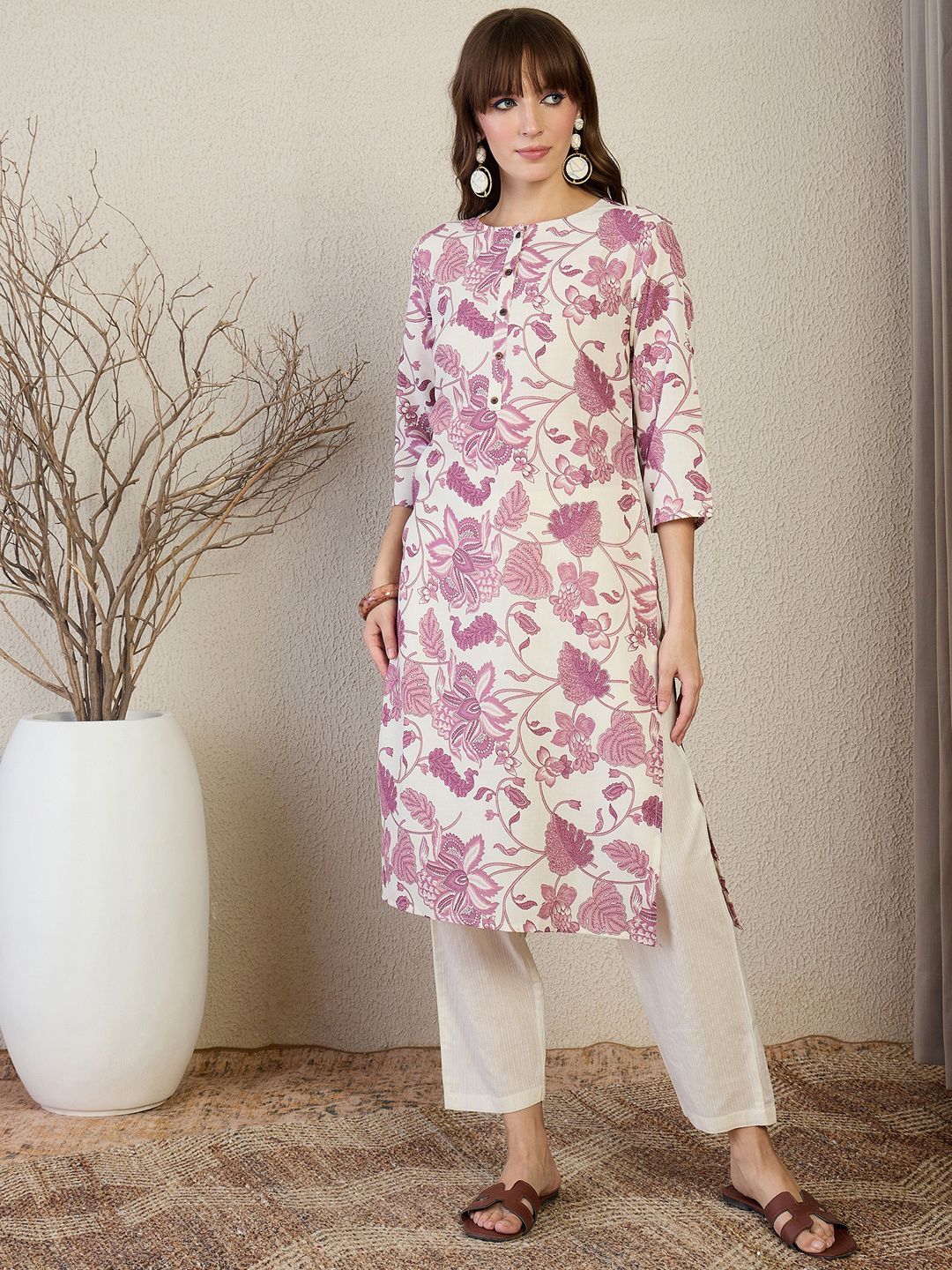 Indo Era Floral Printed Round Neck Straight Kurta
