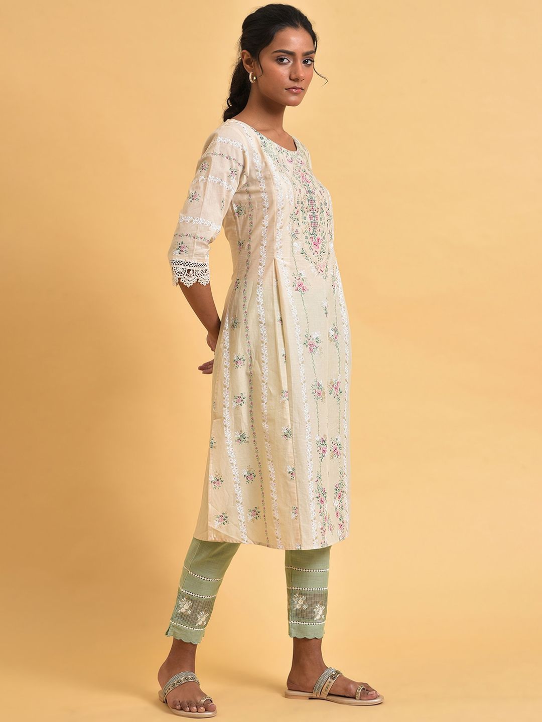 W Floral Printed Round Neck Pure Cotton A-Line Kurta