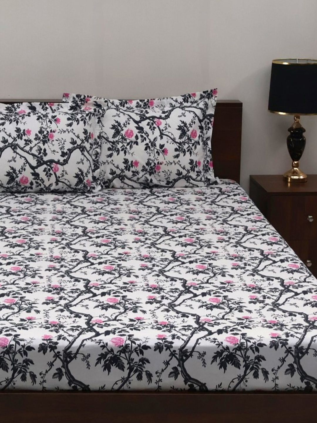 BOMBAY DYEING Allure Grey Floral Cotton 144 TC Fitted Bedsheet Set-1.52 mX1.98 mX30 cm