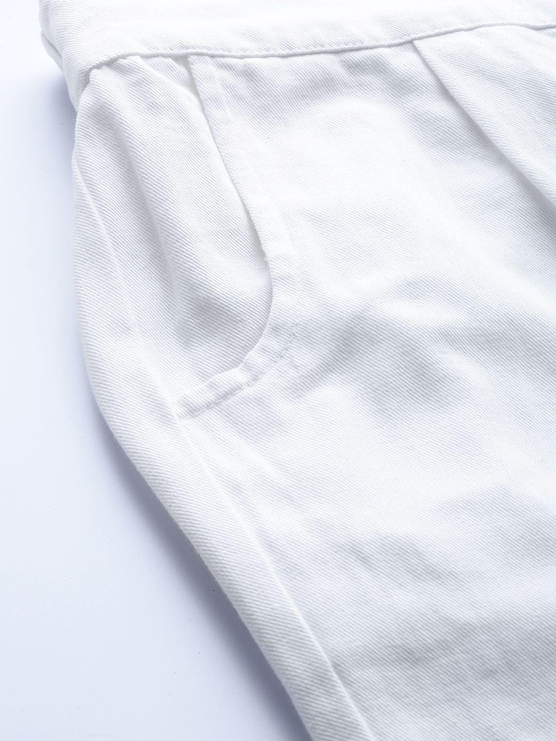 SASSAFRAS Women White Twill Parallel Trousers