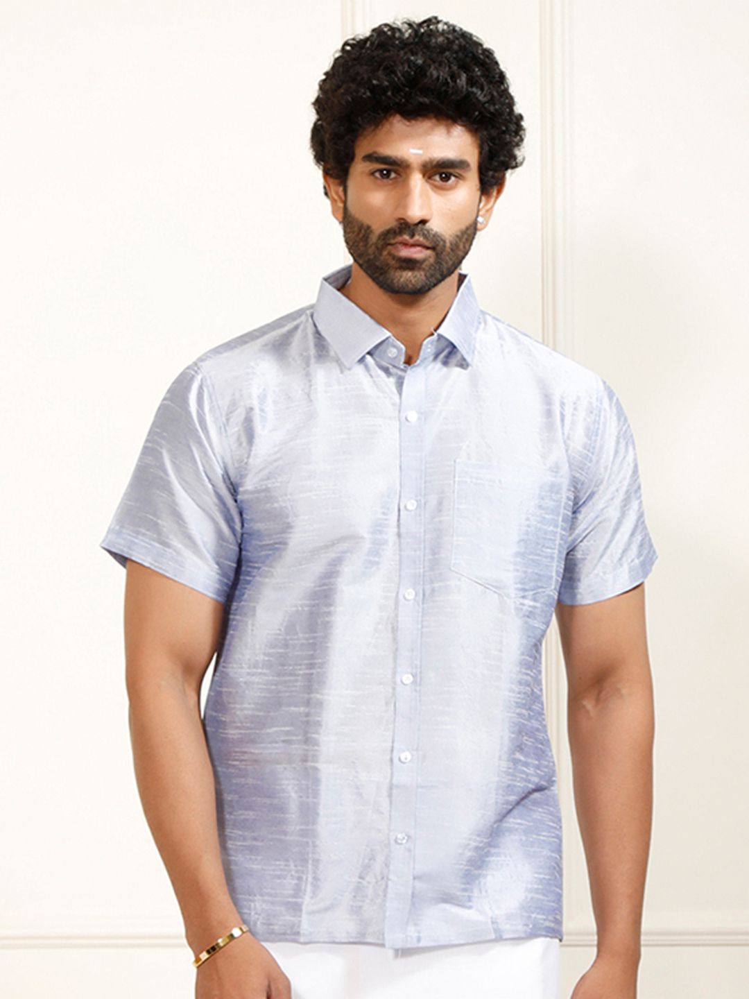 VASTRAMAY Men Premium Silk Casual Shirt
