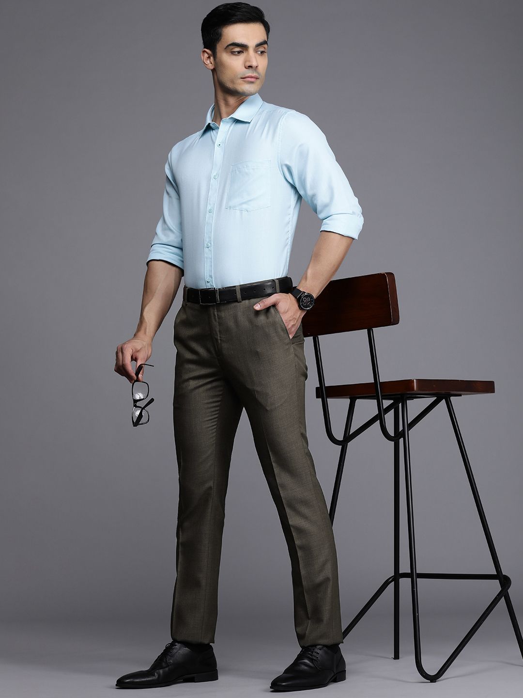 Raymond Men Olive Green Solid Slim Fit Formal Trousers