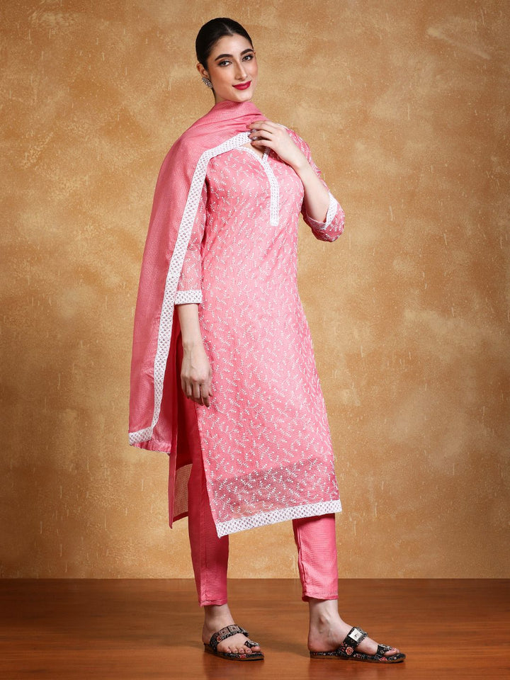 Varanga Women Floral Embroidered Regular Thread Work Kurta with Trousers & With Dupatta