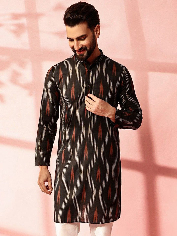 Anouk Abstract Printed Band Collar Teknik Ikat Cotton Linen Kurta Lurus