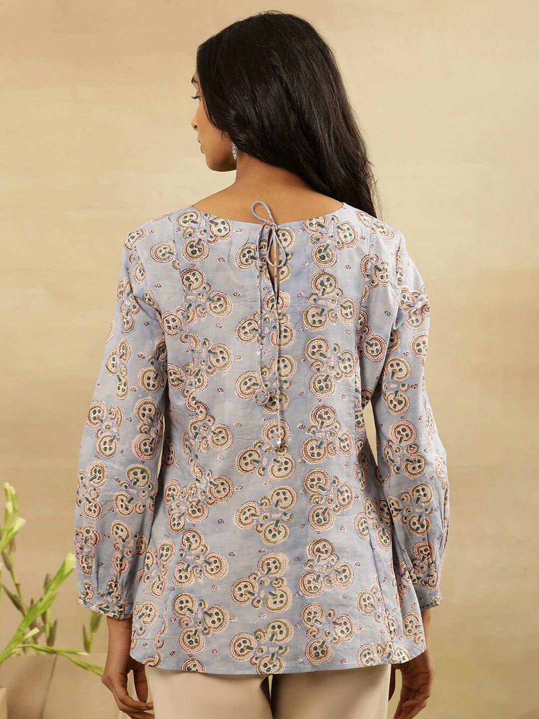 W Round Neck Floral Printed Cotton Peplum Top