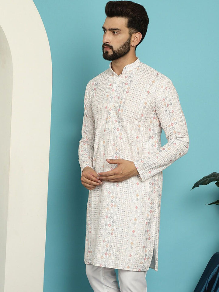 SOJANYA Kurta Kerja Benang Bercetak Geometrik