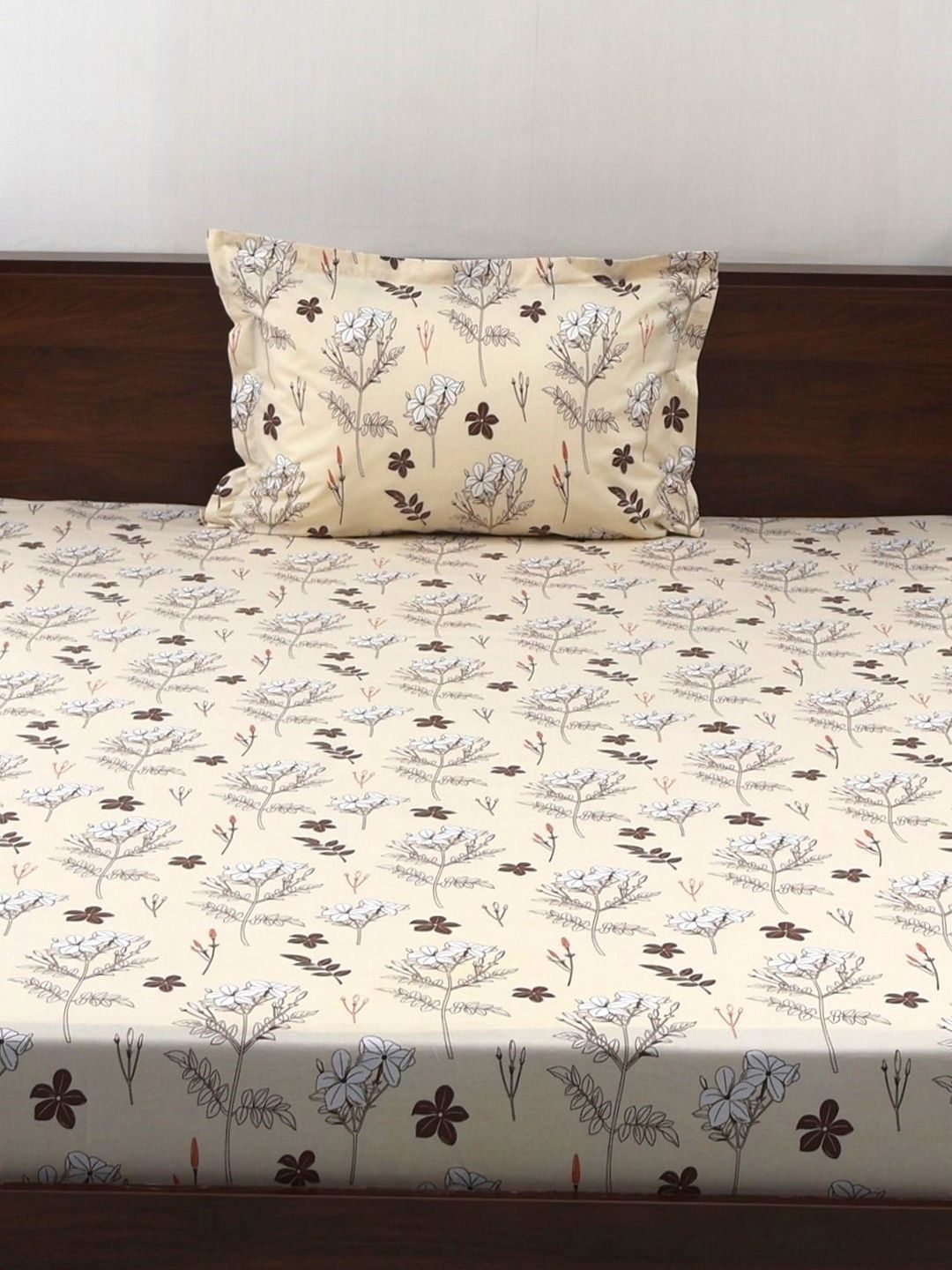 BOMBAY DYEING Brown Vintage Printed Pure Cotton 180 TC  Bedsheet Set 1.52 m X 2.28 m