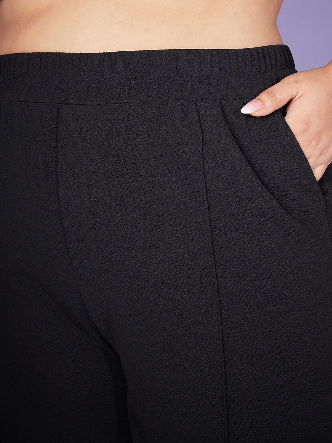 SASSAFRAS Curve Black Plus Size Self-Design Top Wit Trouser Co-Ords