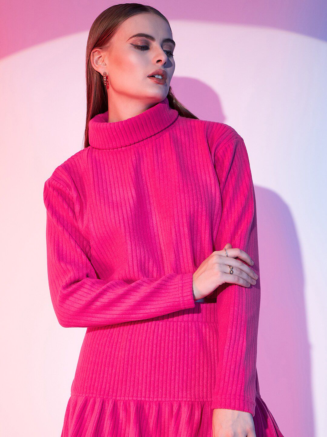 STREET 9 Turtle Neck Crop Top