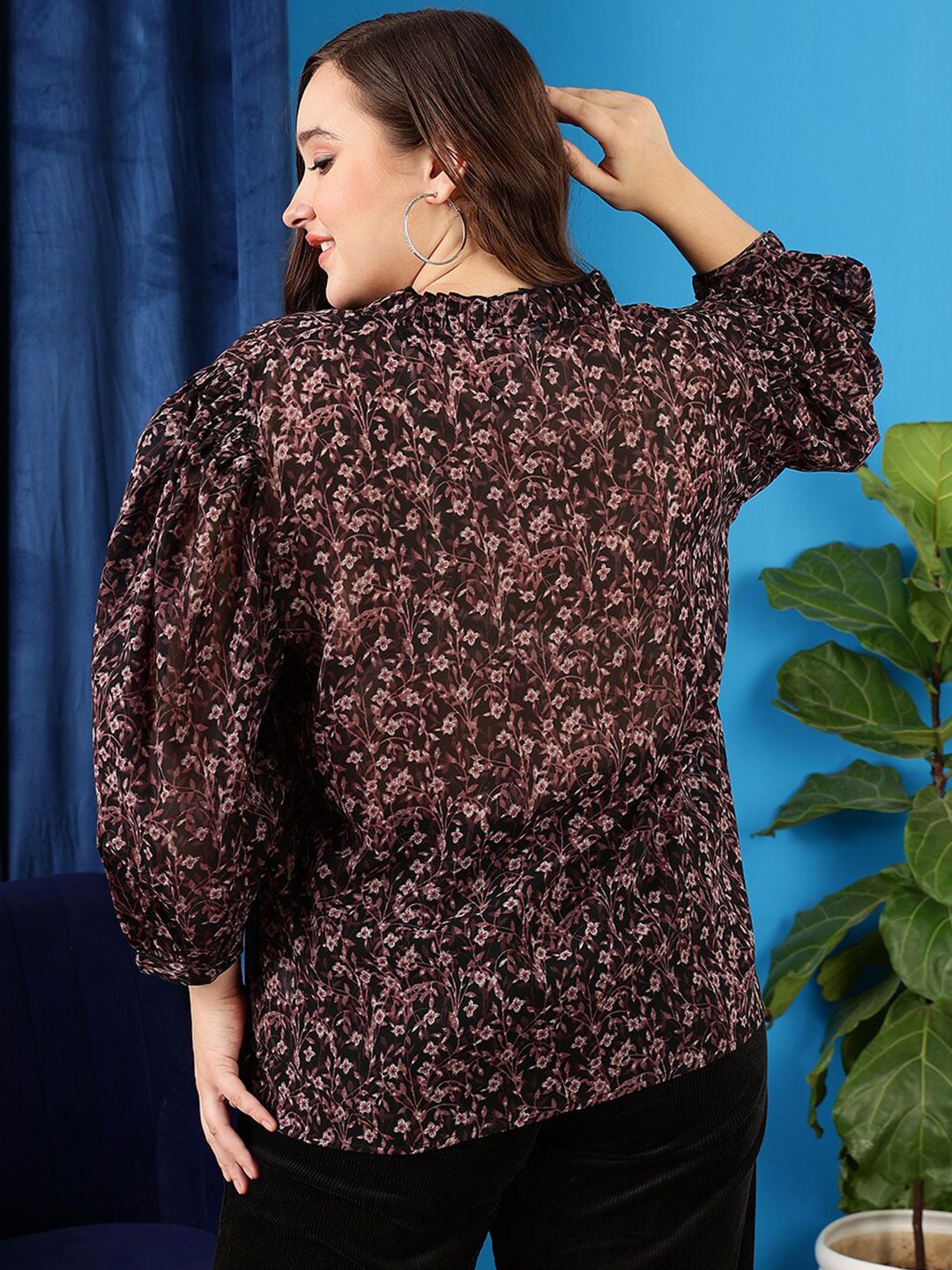 CURVY STREET Plus Size Floral Printed V-Neck Bell Sleeves Ruffled Shirt Style Top