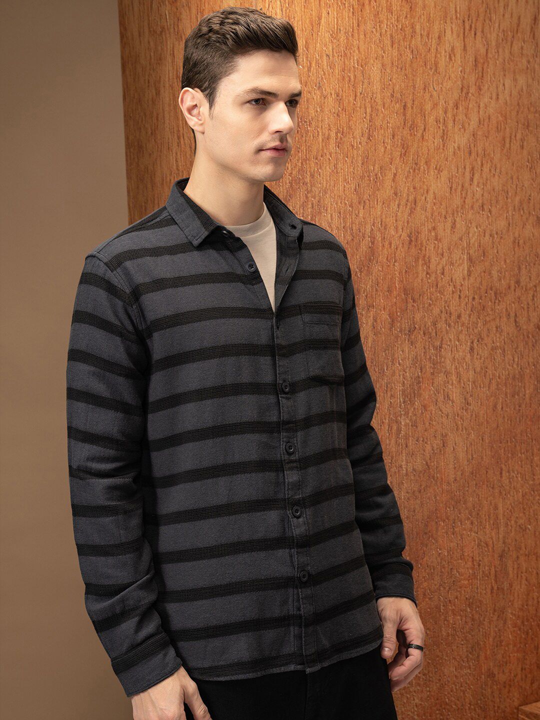 LOCOMOTIVE Premium Men Relaxed Fit Dobby Textured Striped Shirt