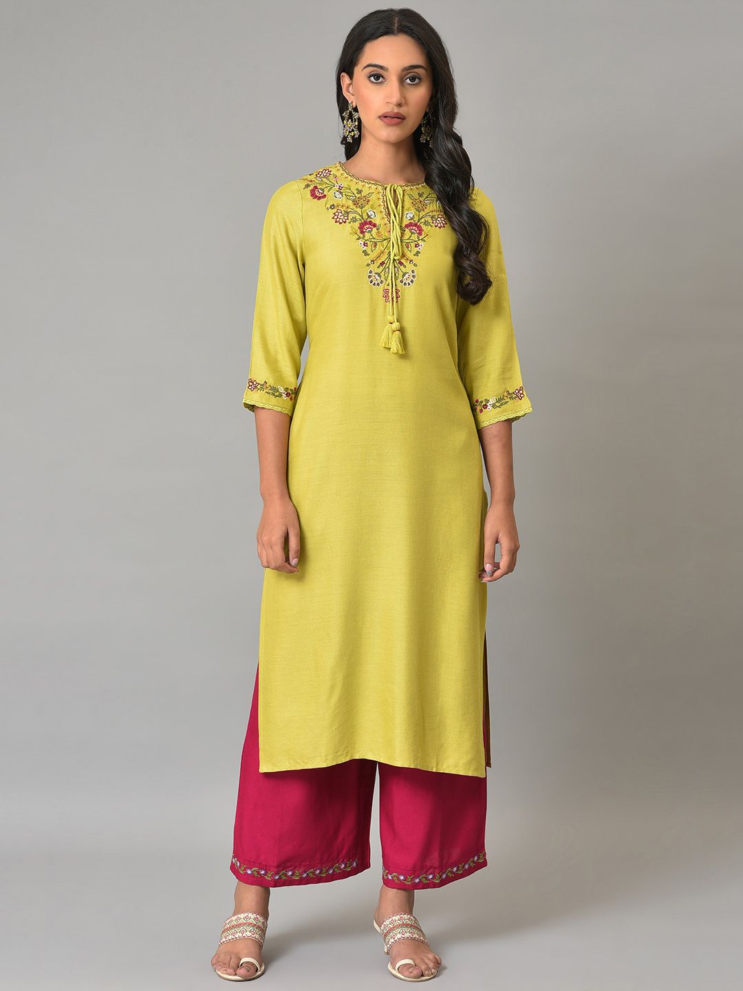 W Women Pink Trousers