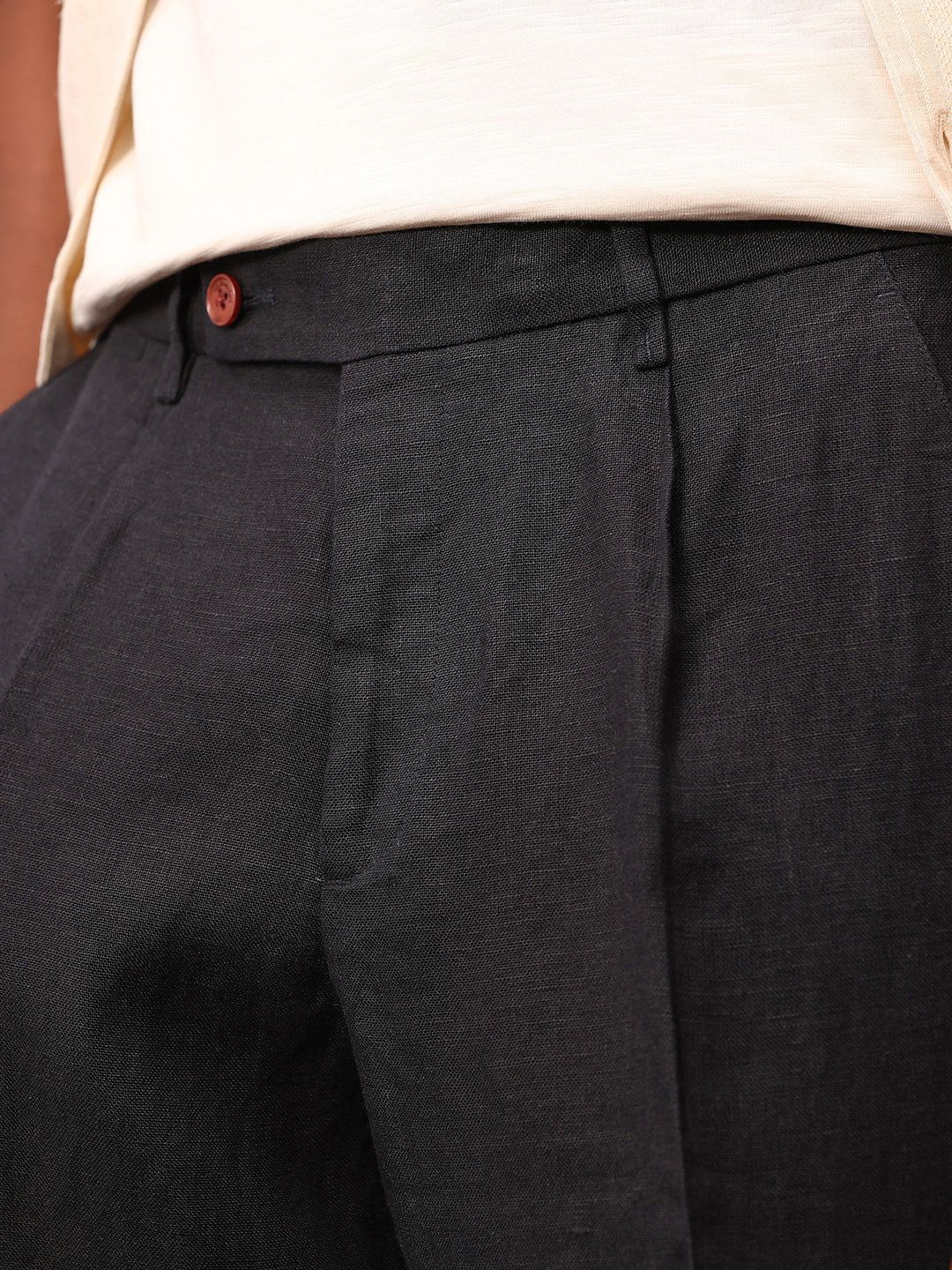 Mr Bowerbird Pure Linen Pleated Liberal fit Trousers With a Notepad
