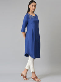 W Women Blue Floral Embroidered Thread Work Floral Printed  Kurta