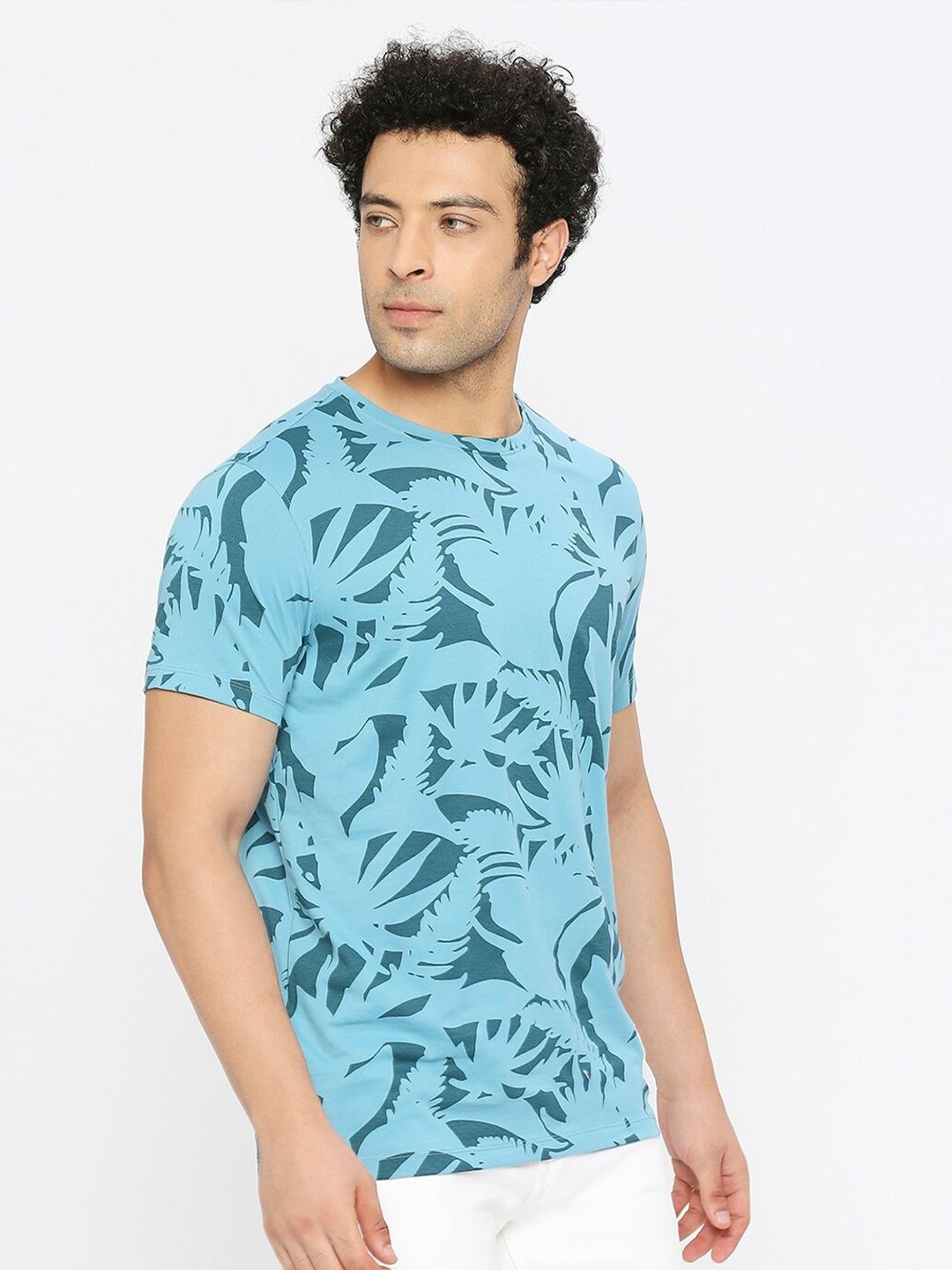 SPYKAR Abstract Printed Cotton T-shirt