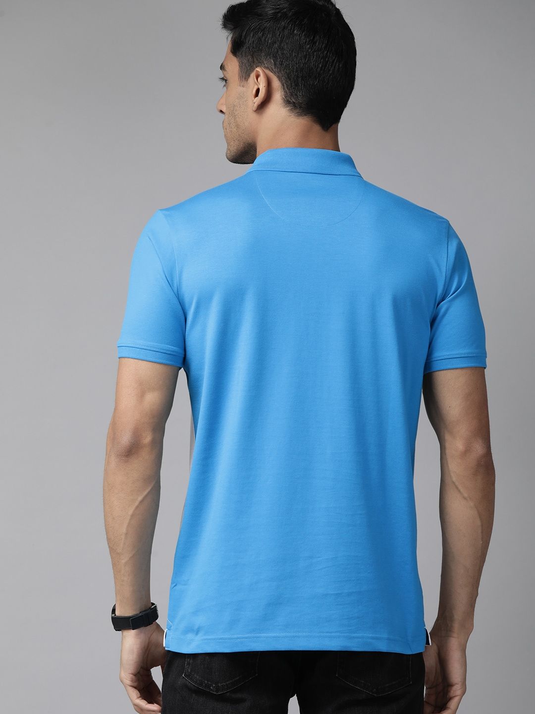 Park Avenue Colourblocked Polo Collar Slim Fit T-shirt