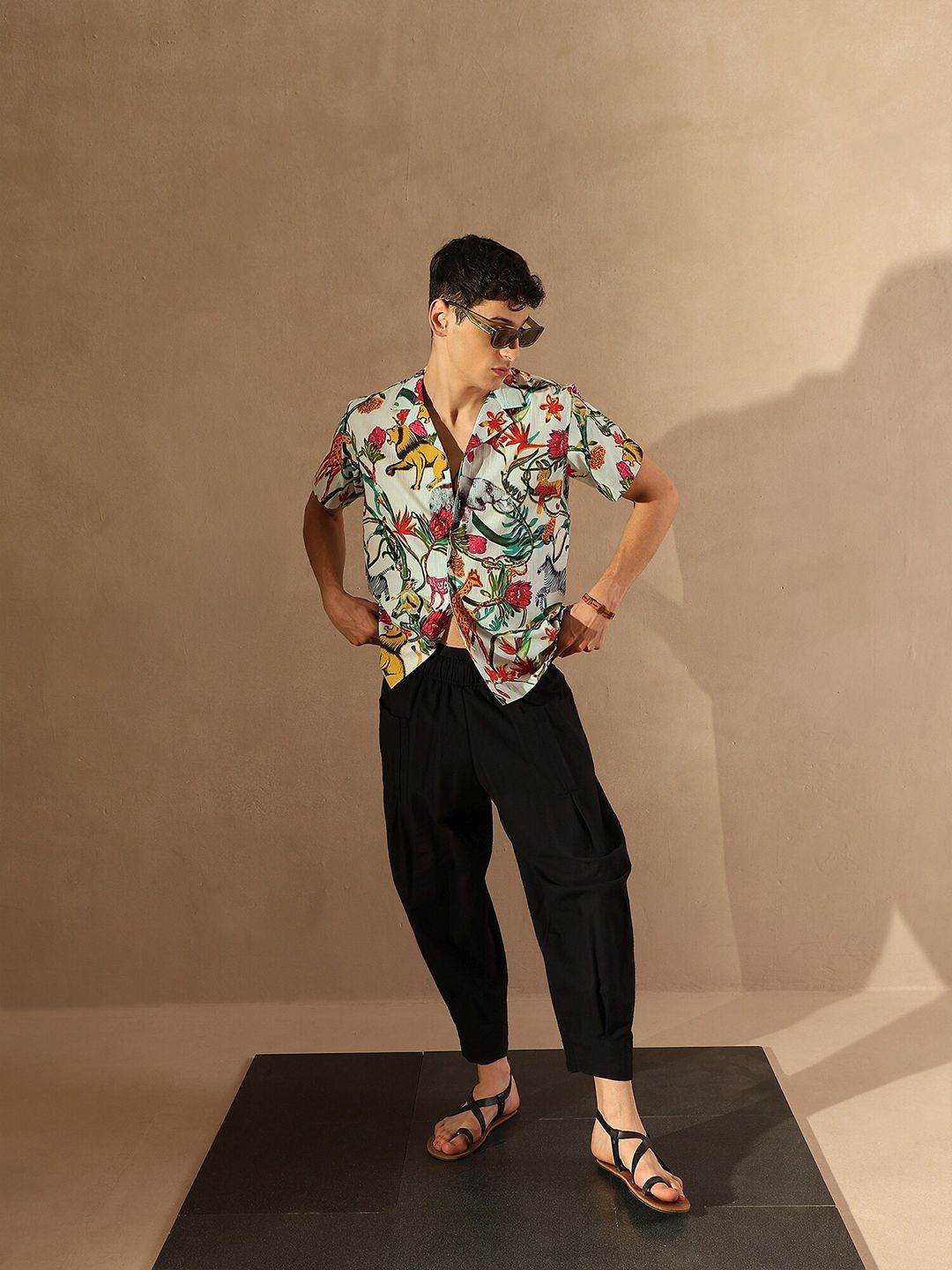 DENNISON Tropical Printed Lightweight Oversized Casual Shirt