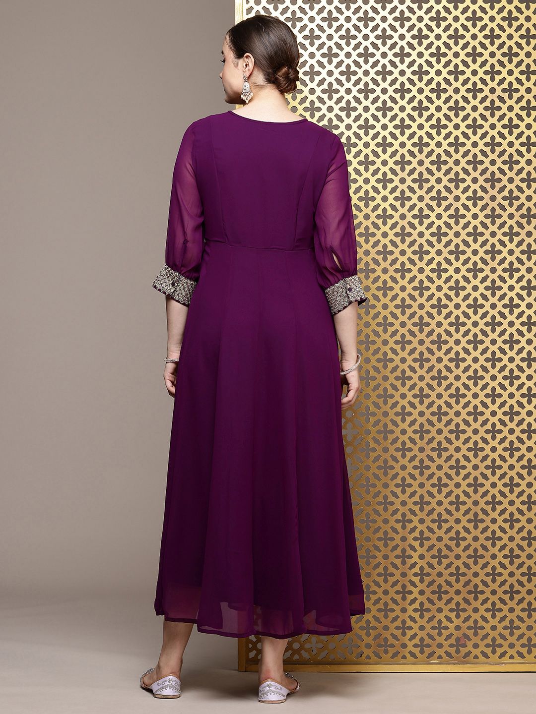 House of Pataudi Embellished A-Line Jashn Midi Party Dress