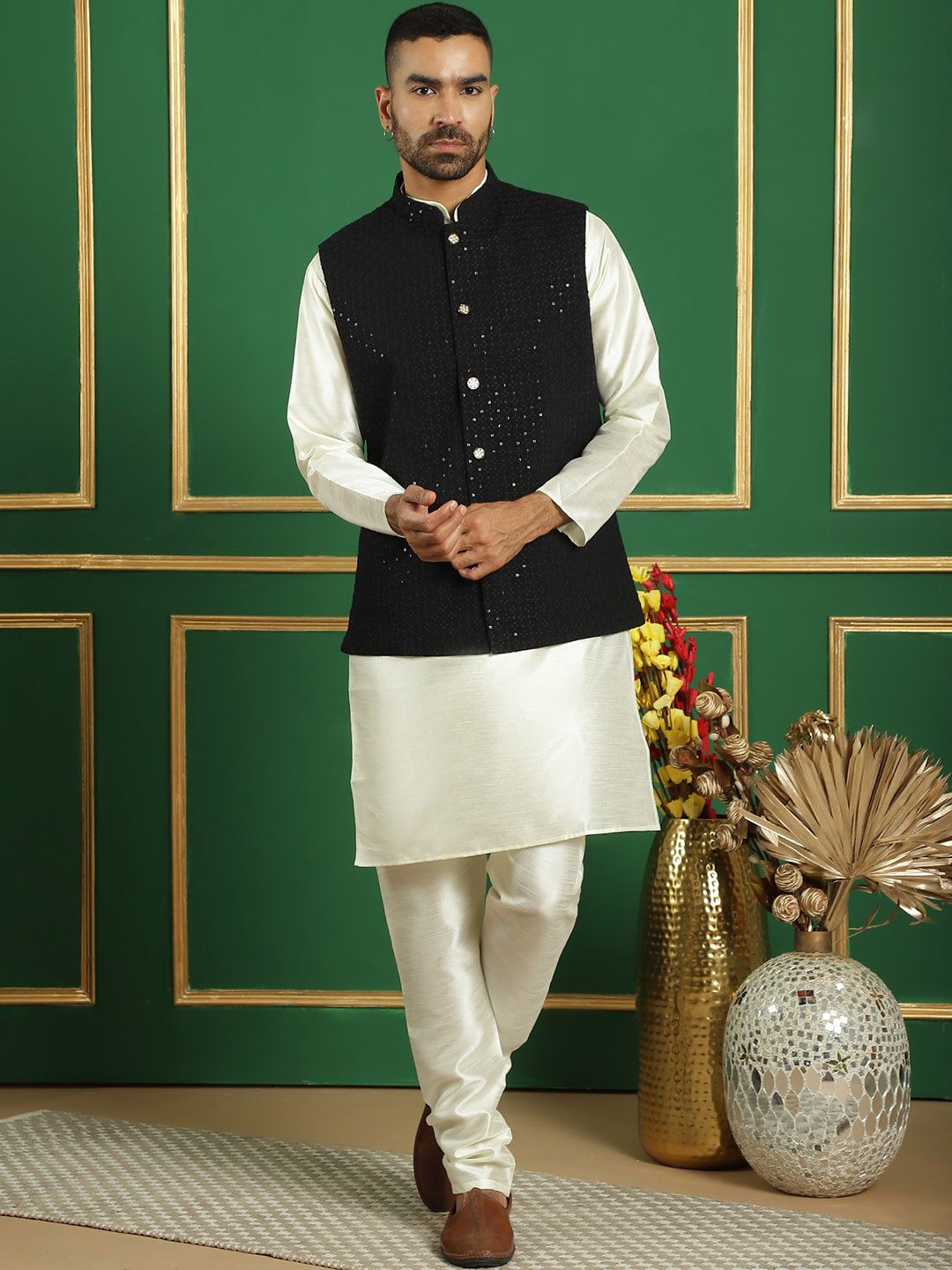 Anouk Black Embroidered Mandarin Collar Sequinned Detailed Nehru Jacket