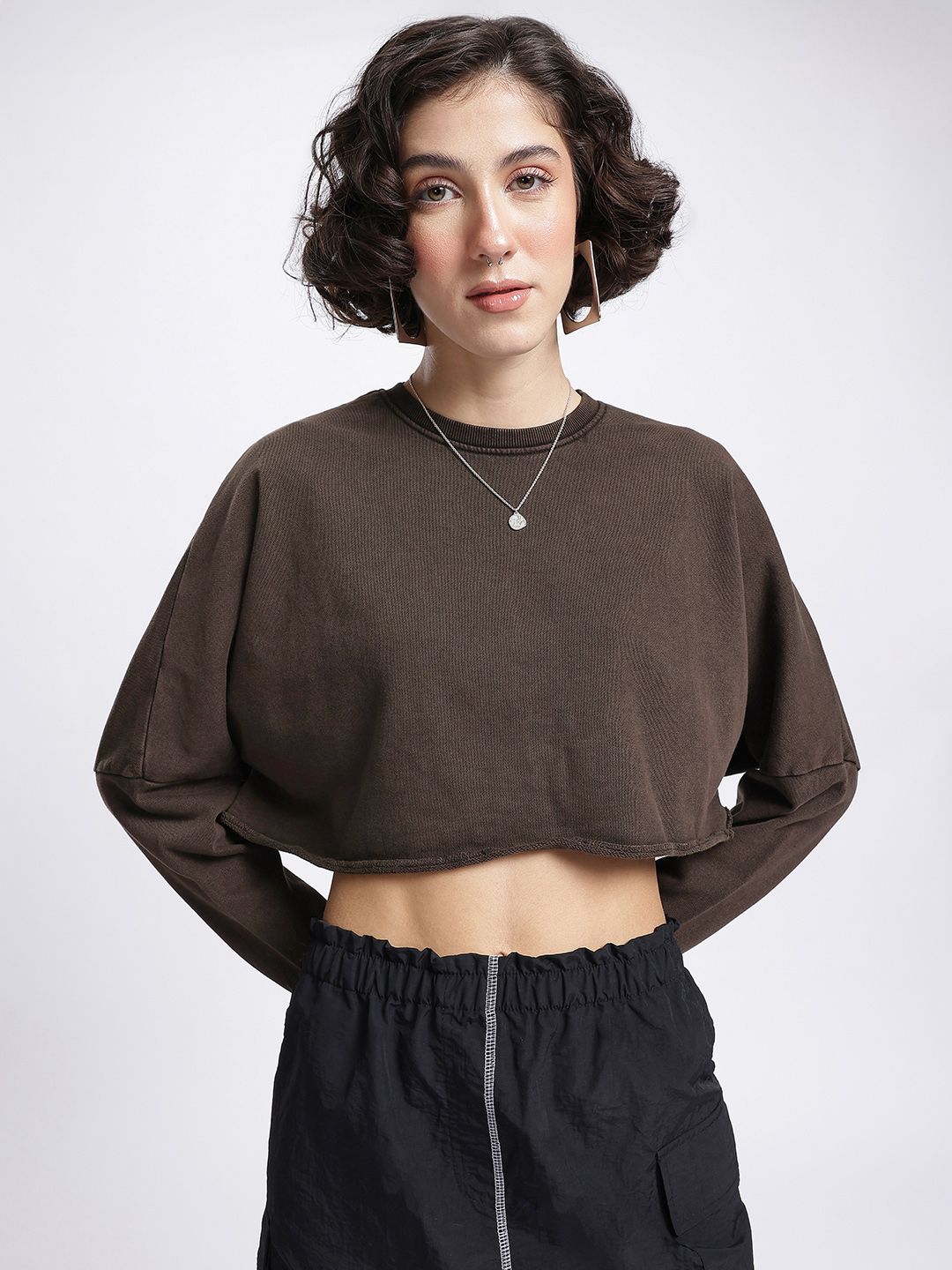 DressBerry Solid Long Sleeves Cropped Sweatshirt