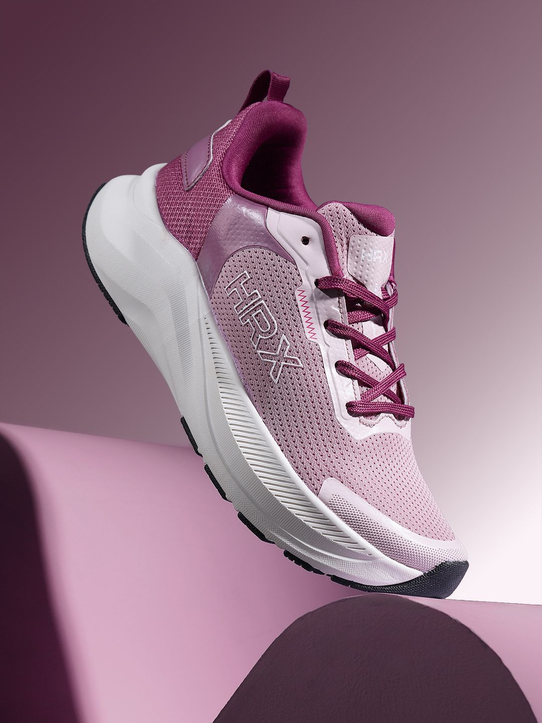 HRX by Hrithik Roshan Women IGNITE RUN Running shoes