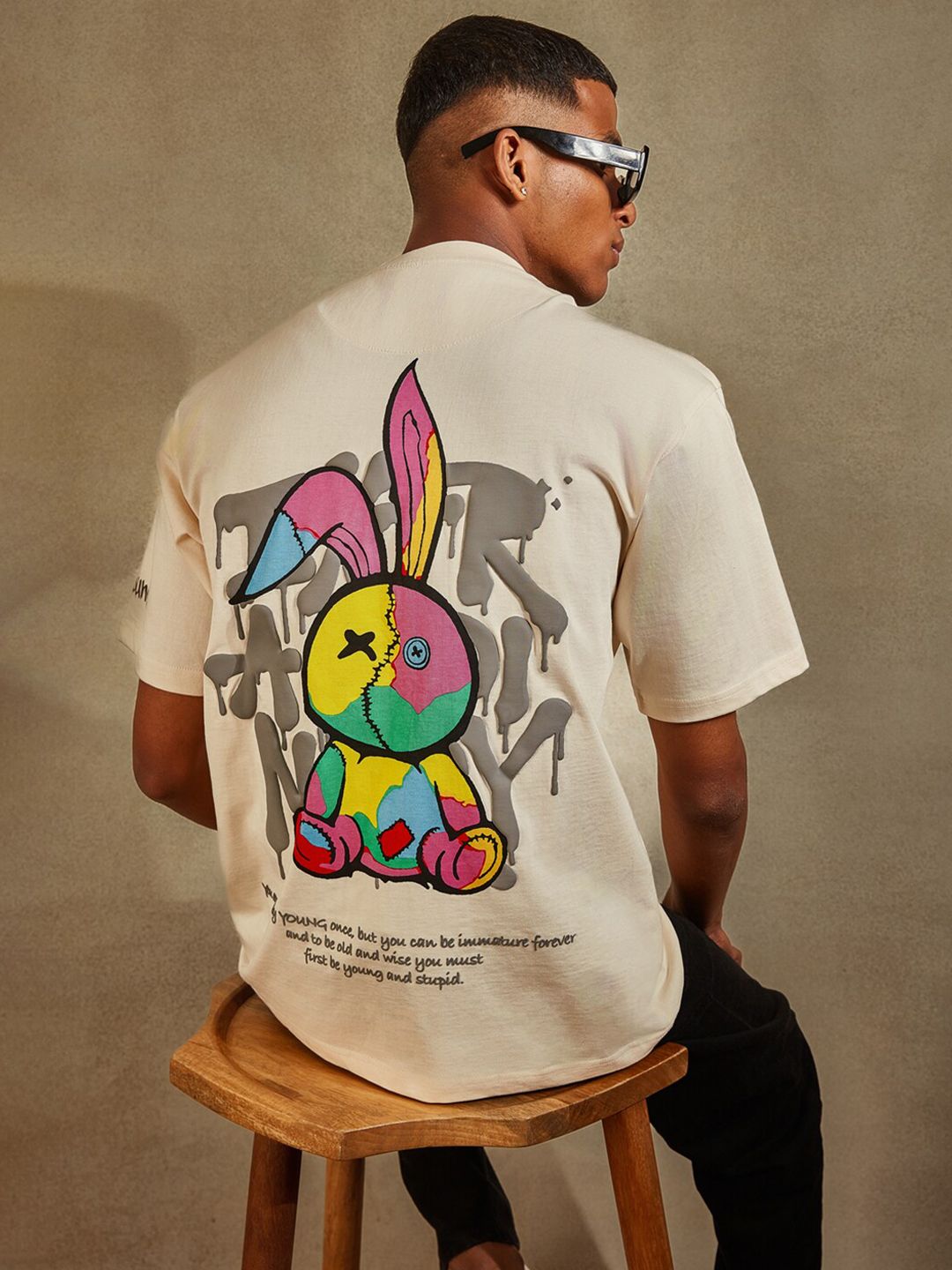 Powerlook Cream-Color Graphic Printed Oversized Pure Cotton T-shirt