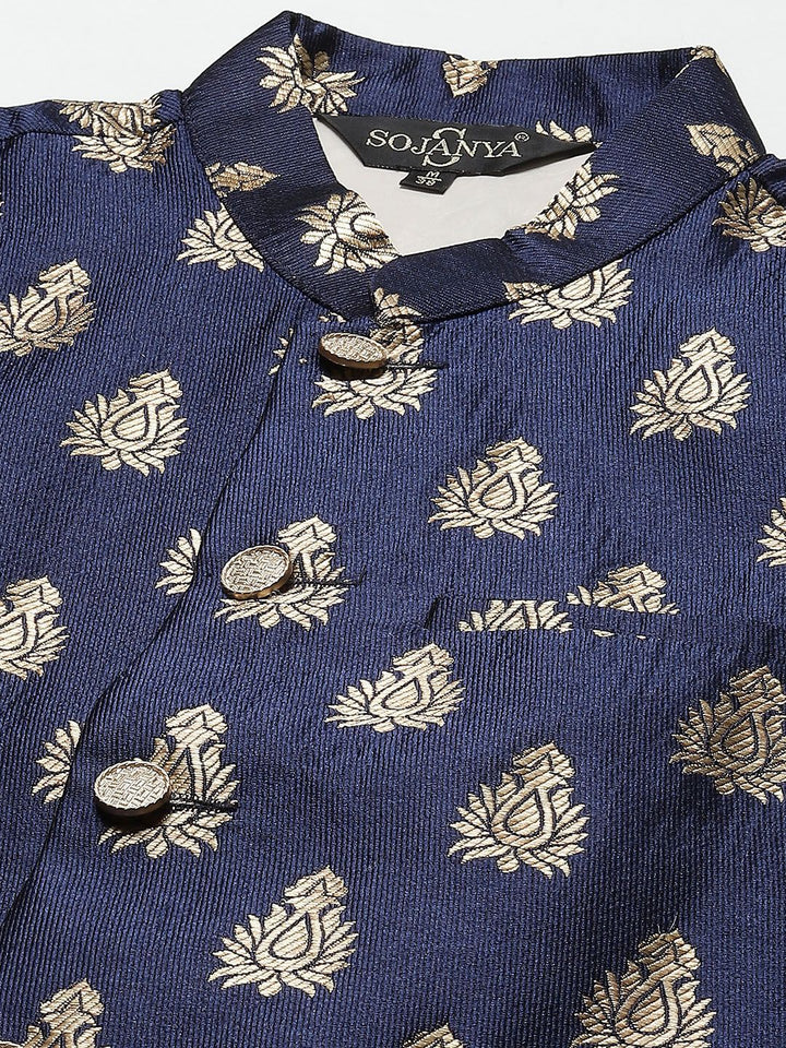 SOJANYA Men Woven Design Kurta with Churidar with Nehru Jacket