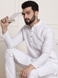 Anug by SOJANYA Men White Checked Dobby Mandarin Collar Kurta