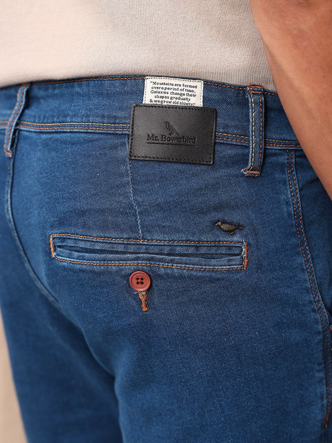 Mr Bowerbird Men Tapered Fit Mid-Rise Light Fade Pleated Stretchable Jeans