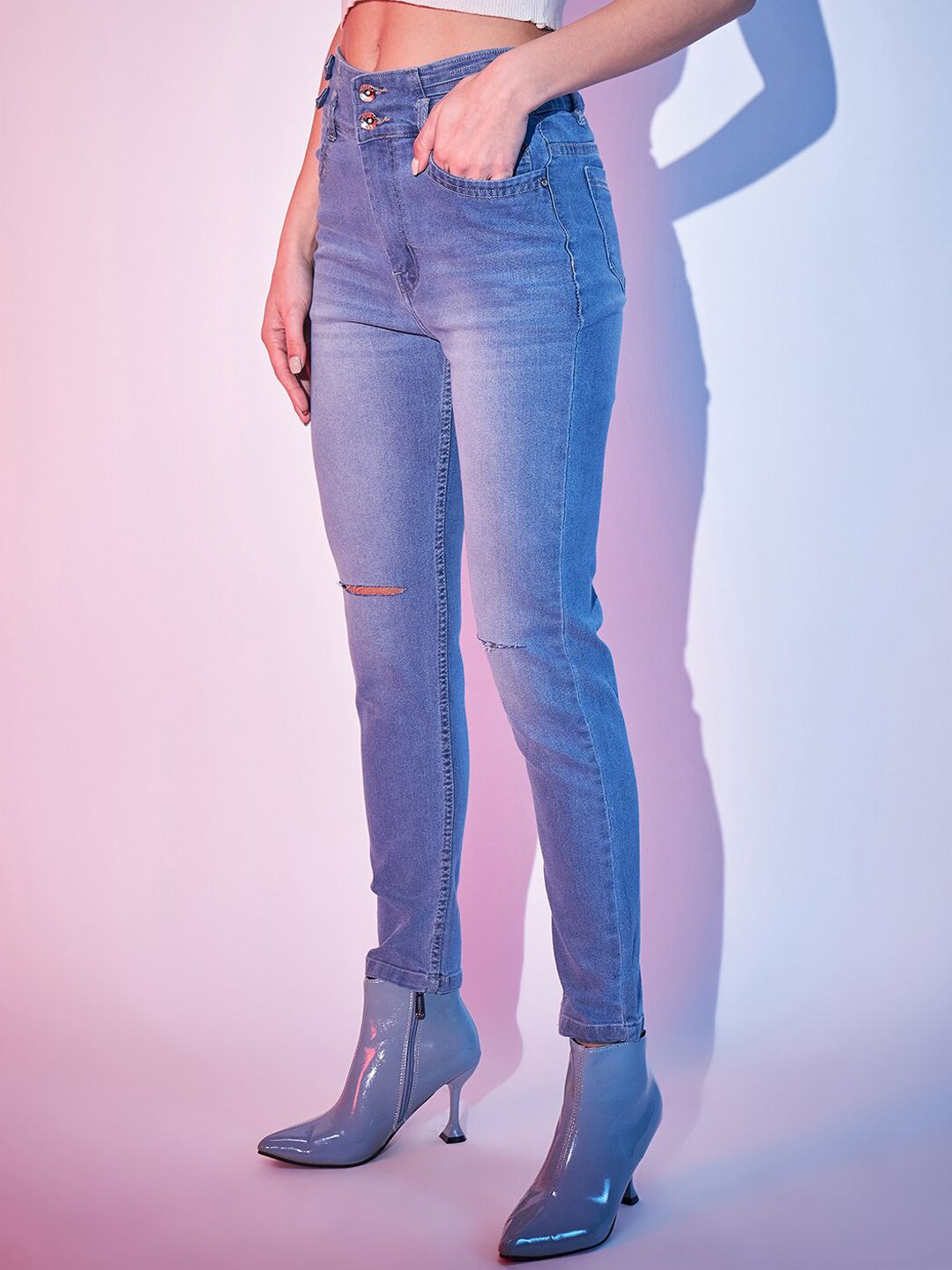 STREET 9 Women Blue Slim Fit Slash Knee Pure Cotton Jeans