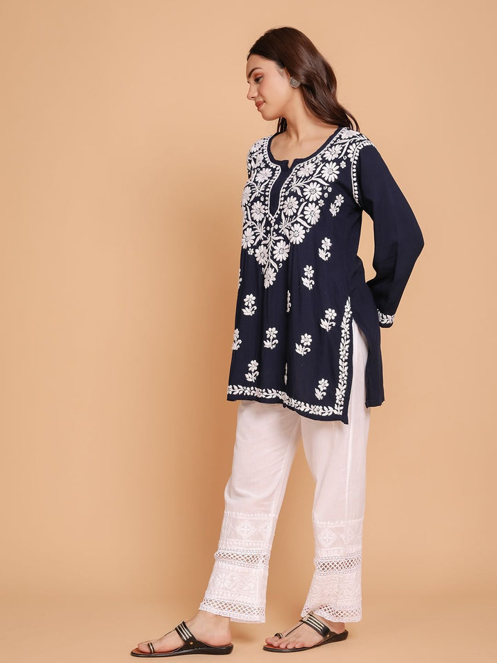 HOUSE OF KARI Floral Embroidered Round Neck Long Sleeves Straight Kurti
