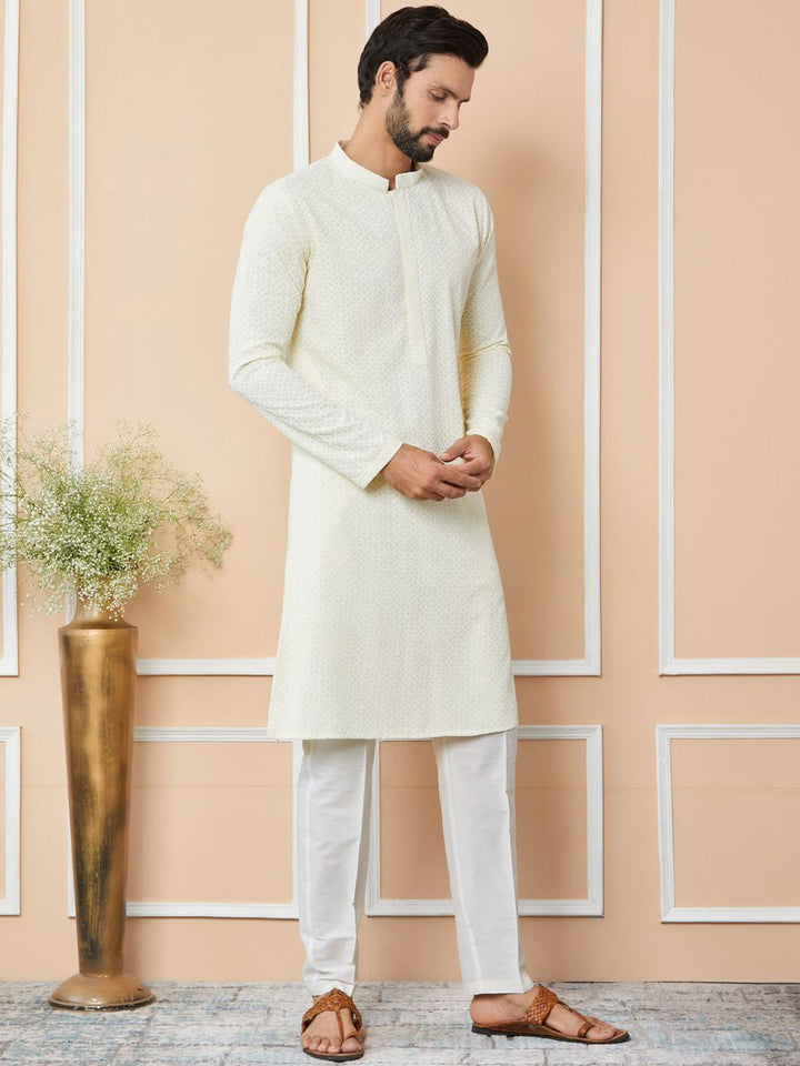 See Designs Mandarin Collar Long Sleeves Thread Work Straight Kurta
