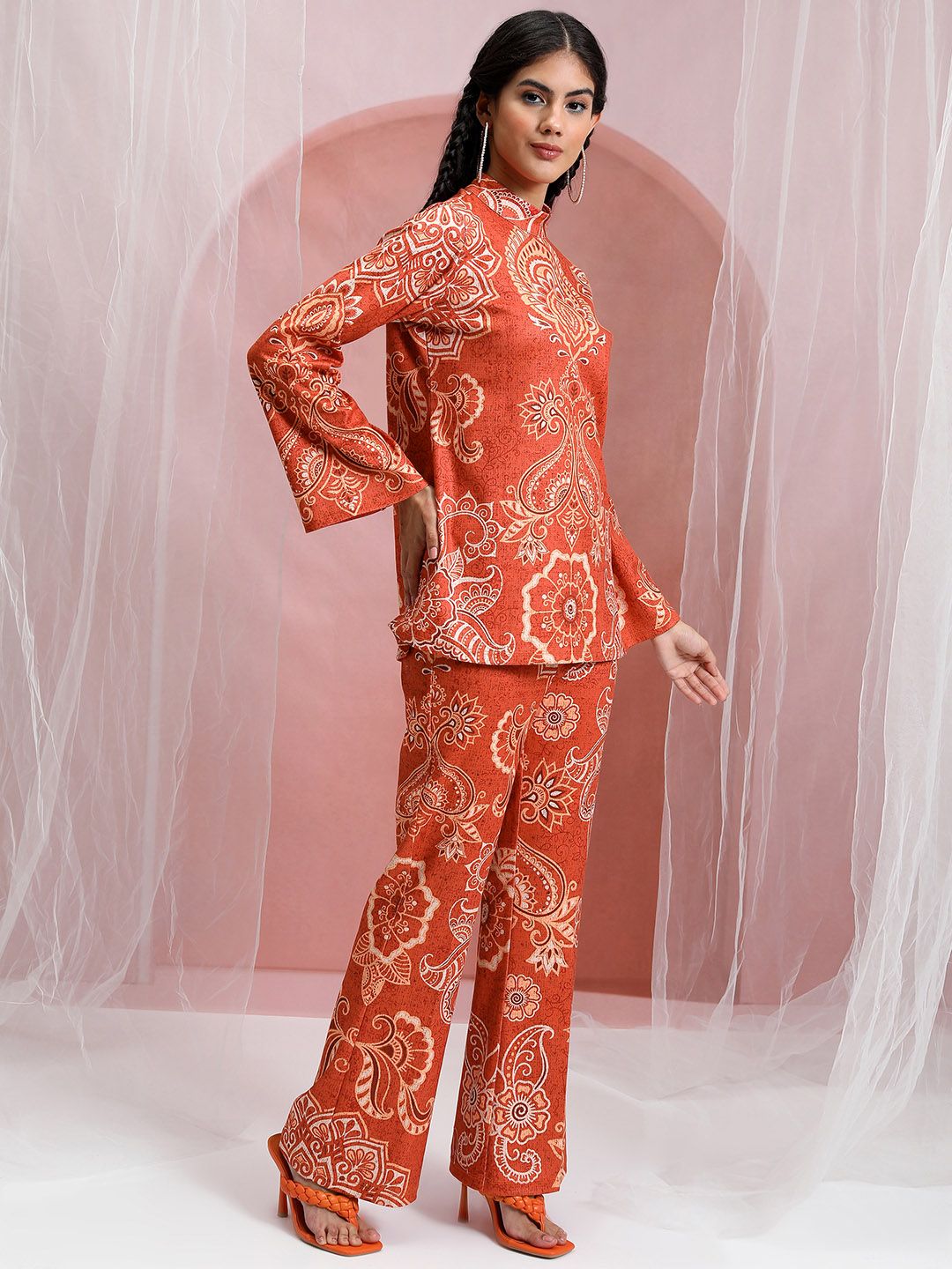 Vishudh Women Printed Tunic With Flared Pants