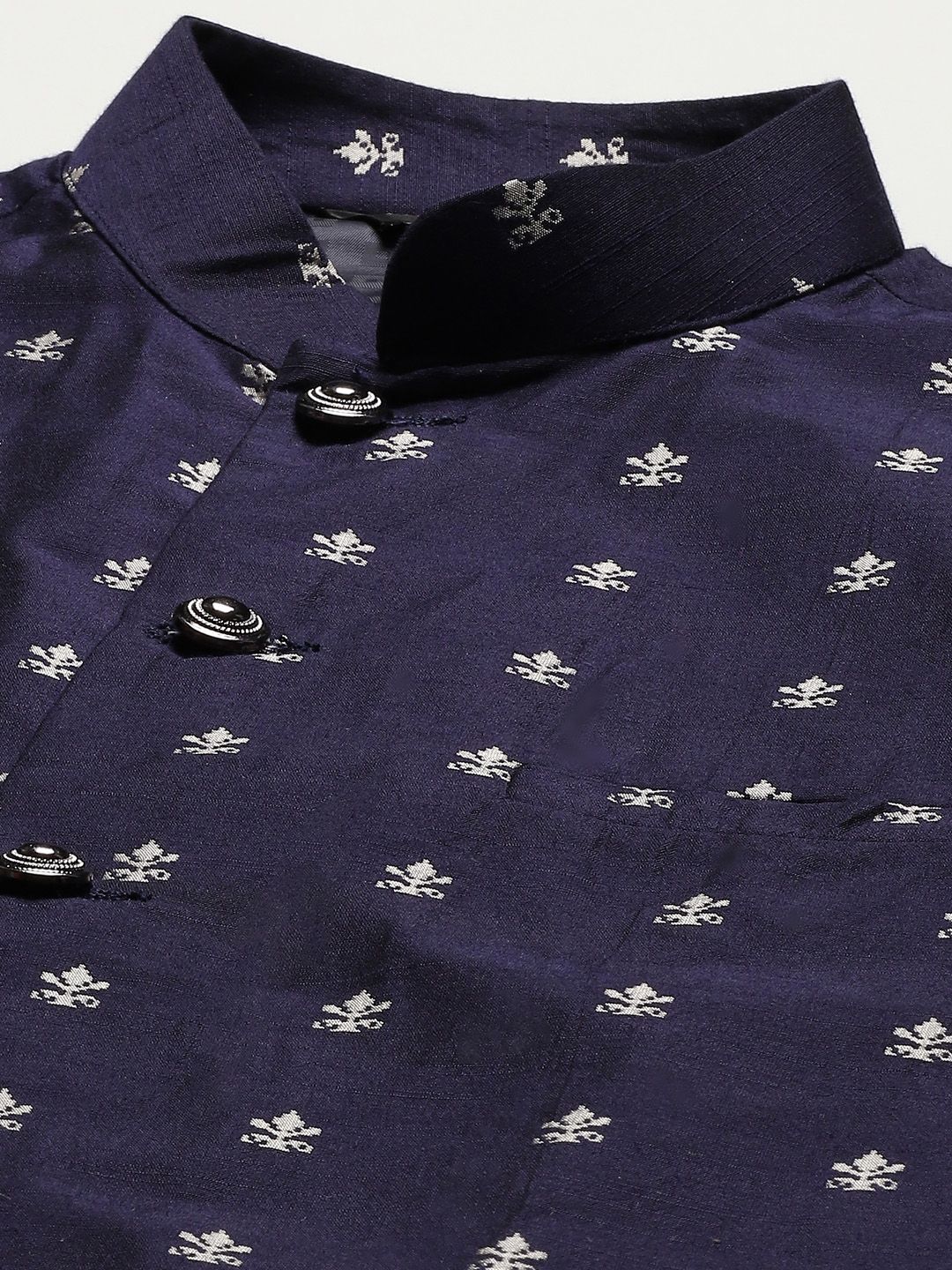 SOJANYA Lelaki Navy Blue Chikankari Pure Cotton Kurta with Churidar & Nehru Jacket