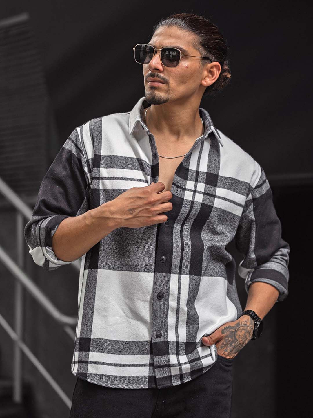 Powerlook Men Spread Collar Tartan Checked Cotton Casual Shirt