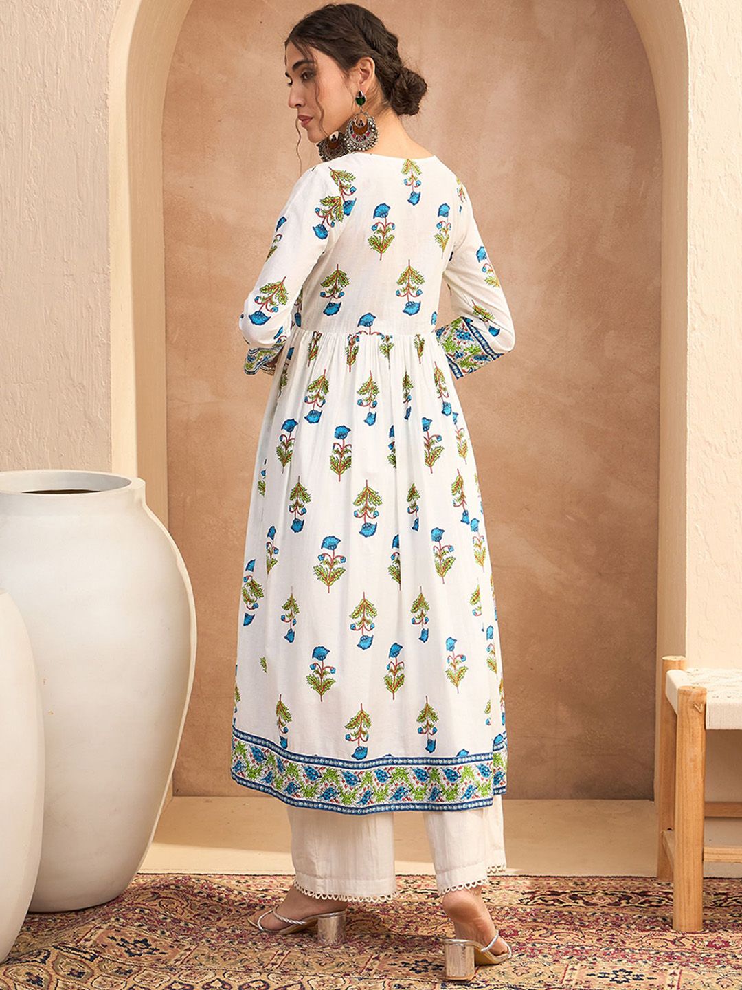 Shae by SASSAFRAS Floral Block Printed Keyhole Neck Anarkali Pure Cotton Kurta